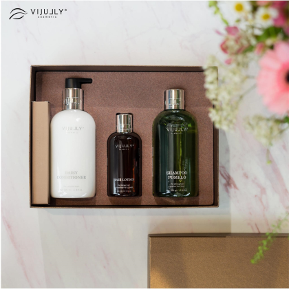 Bộ sản phẩm dưỡng tóc Vi Jully Cosmetic được chiết xuất hoàn toàn từ vỏ bưởi thiên nhiên Bộ sản phẩm dưỡng tóc Vi Jully Cosmetic được chiết xuất hoàn toàn từ vỏ bưởi thiên nhiên