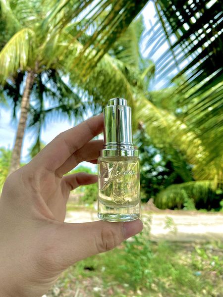 Serum Meiduzi 24k Gold Chính Hãng - Serum Dưỡng Cấp Ẩm Dưỡng Da Mịn Màng Serum Meiduzi 24k Gold Chính Hãng - Serum Dưỡng Cấp Ẩm Dưỡng Da Mịn Màng