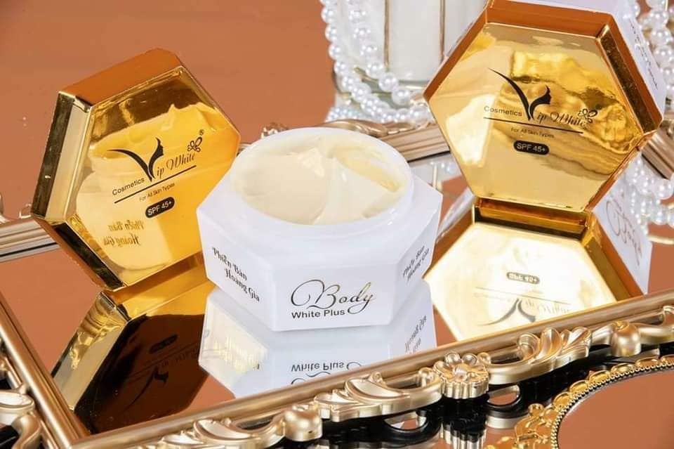 Kem Body hoàng gia Vip white siêu trắng Kem Body hoàng gia Vip white siêu trắng