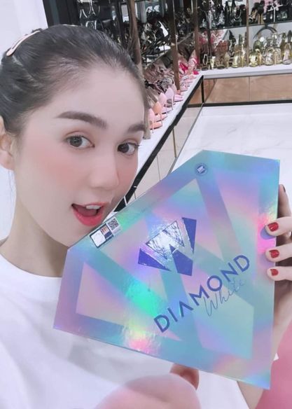 Diamond White Viên Uống Trắng Da Day and Night Diamond White Viên Uống Trắng Da Day and Night