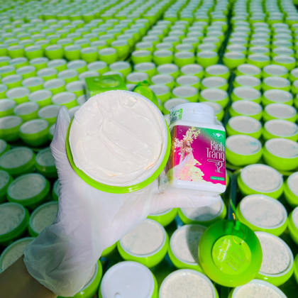 Kem Kích Trắng S2 SON Cosmetics Kem Kích Trắng S2 SON Cosmetics