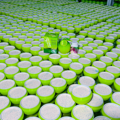 Kem Kích Trắng S2 SON Cosmetics Kem Kích Trắng S2 SON Cosmetics