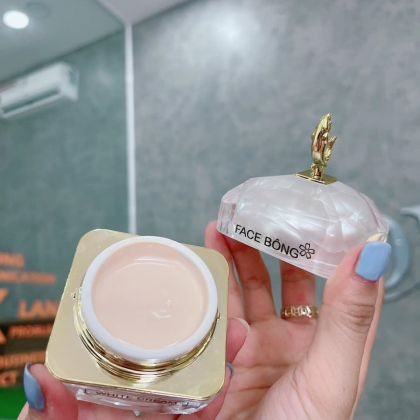 Kem Face Bông Onaya ra mắt giúp các chị em có những nỗi lo về thâm nám Kem Face Bông Onaya ra mắt giúp các chị em có những nỗi lo về thâm nám