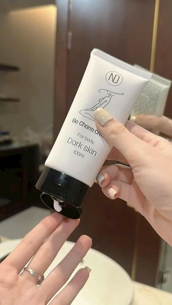 Kem Body Be Charm Cream 6 In 1 giảm thâm toàn body giúp da trắng hồng tự nhiên Kem Body Be Charm Cream 6 In 1 giảm thâm toàn body giúp da trắng hồng tự nhiên