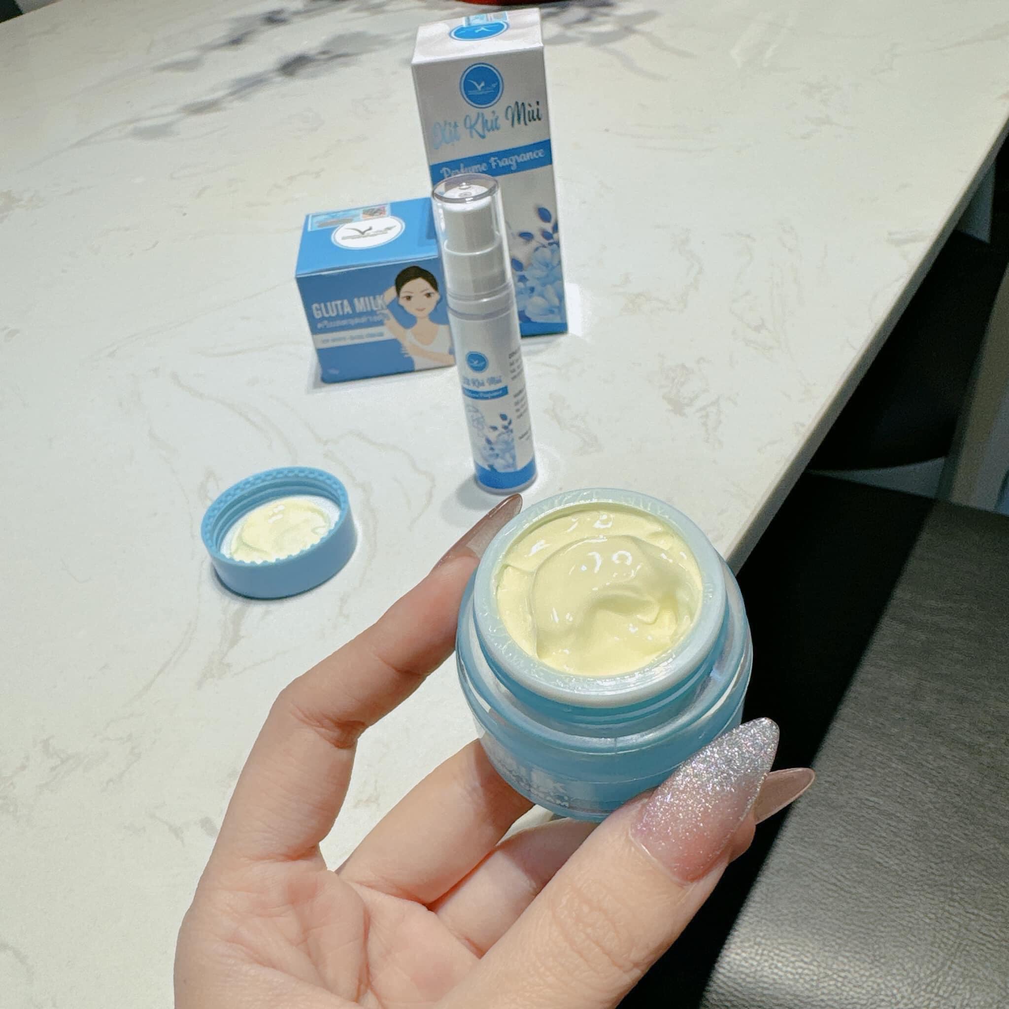 Kem Thâm Nách Gluta Milk Vip White Kem Thâm Nách Gluta Milk Vip White