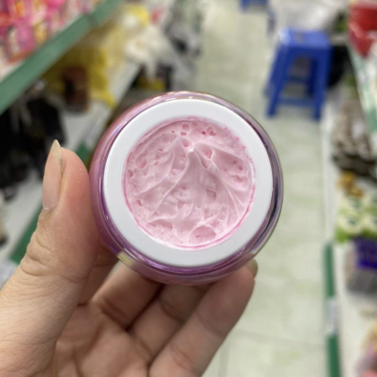 Kem Giảm Thâm Nách Q Nic Care Thái Lan Phiên Bản Mới chính hãng Kem Giảm Thâm Nách Q Nic Care Thái Lan Phiên Bản Mới chính hãng