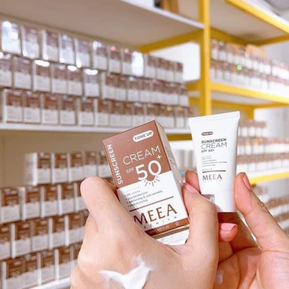 kem chống nắng nâng tôn Meea Organic kem chống nắng nâng tôn Meea Organic