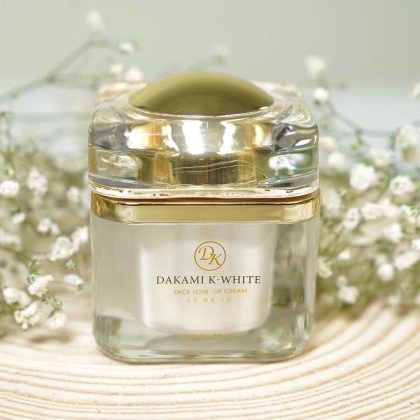Kem Dakami K White Ban Ngày 3 In 1 Kem Dakami K White Ban Ngày 3 In 1