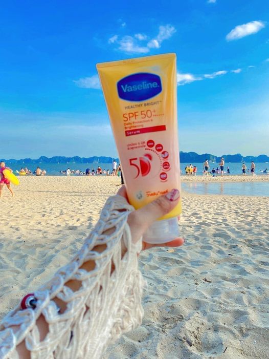 Sữa Dưỡng Thể Vaseline Healthy Bright Spf 50+ Daily chống nắng sáng da Sữa Dưỡng Thể Vaseline Healthy Bright Spf 50+ Daily chống nắng sáng da