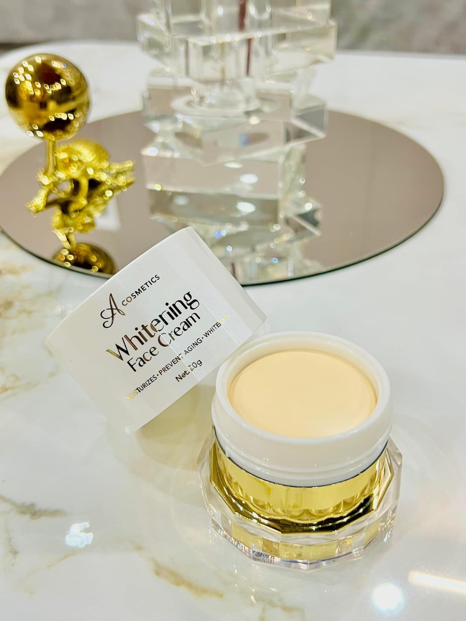 Trắng Sáng Tự Nhiên Với Kem Face Dưỡng Trắng Whitening Face Cream Trắng Sáng Tự Nhiên Với Kem Face Dưỡng Trắng Whitening Face Cream