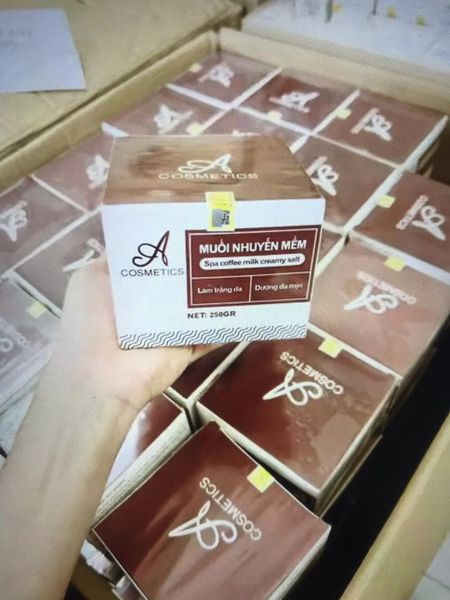 Muối nhuyễn Mềm spa Coffee Milk creamy Thuộc dòng sản phẩm tẩy tế bào chết trên cơ thể Muối nhuyễn Mềm spa Coffee Milk creamy Thuộc dòng sản phẩm tẩy tế bào chết trên cơ thể