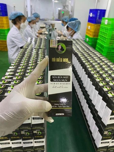 Sữa Rửa Mặt Hà Kiều Anh Shop Sáng Da Ngừa Mụn Sữa Rửa Mặt Hà Kiều Anh Shop Sáng Da Ngừa Mụn