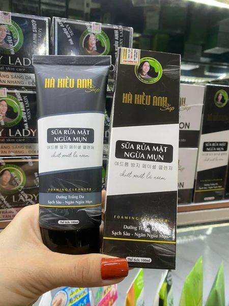 Sữa Rửa Mặt Hà Kiều Anh Shop Sáng Da Ngừa Mụn Sữa Rửa Mặt Hà Kiều Anh Shop Sáng Da Ngừa Mụn