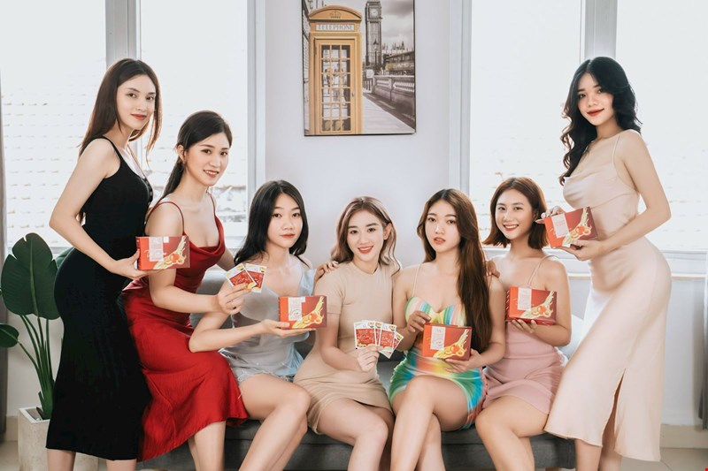 Mỹ Phẩm Đông Anh tự hào giới thiệu sản phẩm Trà Giảm Cân Vị Đào là một lựa chọn tối ưu cho những ai đang tìm kiếm phương pháp giảm cân tự nhiên và hiệu quả Mỹ Phẩm Đông Anh tự hào giới thiệu sản phẩm Trà Giảm Cân Vị Đào là một lựa chọn tối ưu cho những ai đang tìm kiếm phương pháp giảm cân tự nhiên và hiệu quả