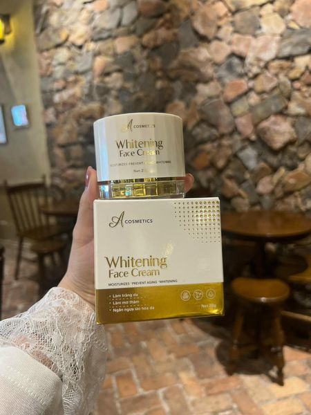 Lọ kem mệnh danh Chiến thần của Acosmetics Kem dưỡng trắng da mặt Face Pháp Lọ kem mệnh danh Chiến thần của Acosmetics Kem dưỡng trắng da mặt Face Pháp