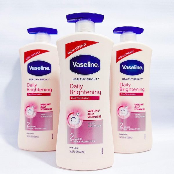 Sữa dưỡng thể trắng da Vaseline Healthy White Uv Lightening 725ml Sữa dưỡng thể trắng da Vaseline Healthy White Uv Lightening 725ml