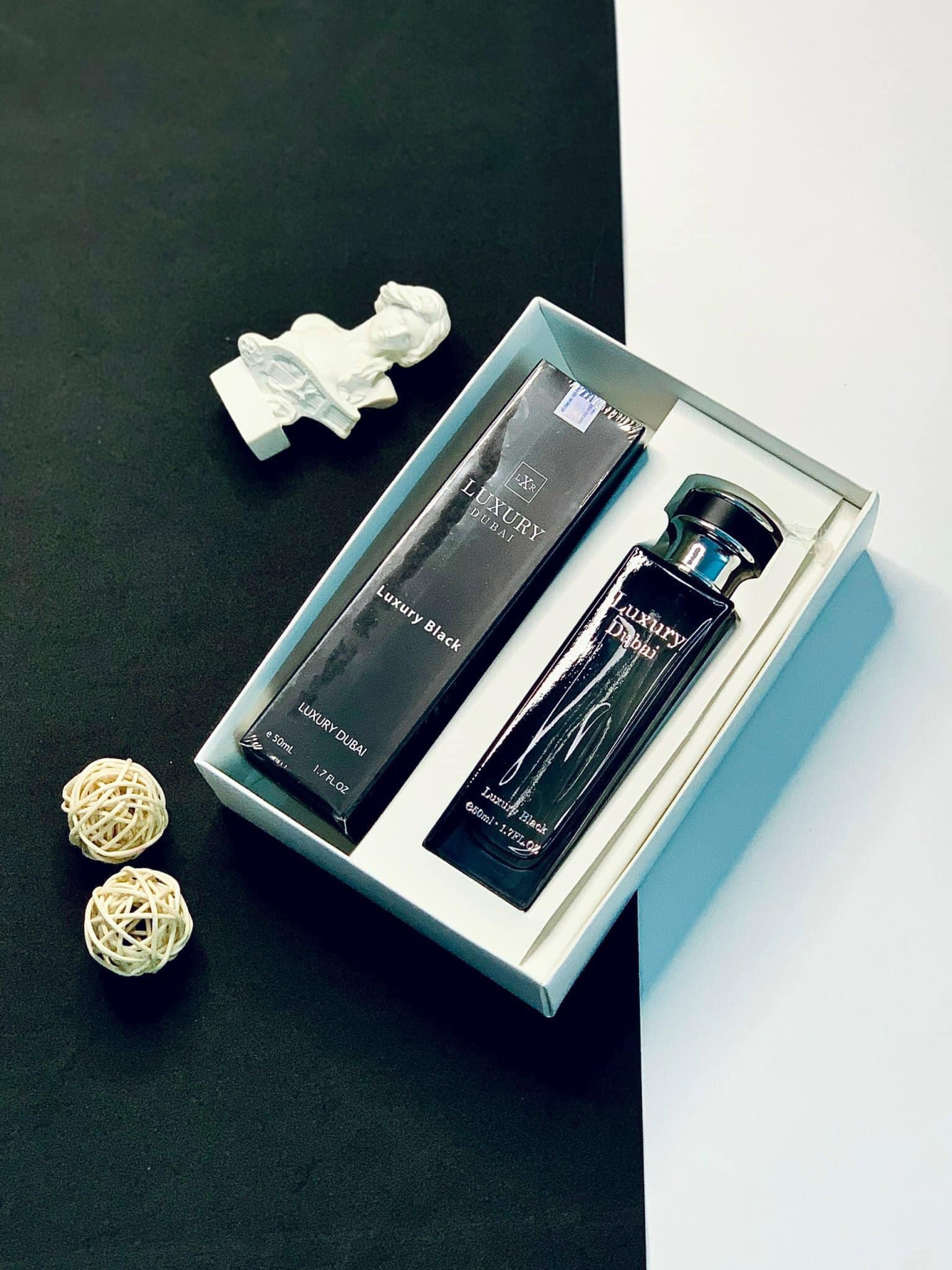 Nước Hoa Luxury Dubai Luxury Black Màu Đen 50ml Nước Hoa Luxury Dubai Luxury Black Màu Đen 50ml