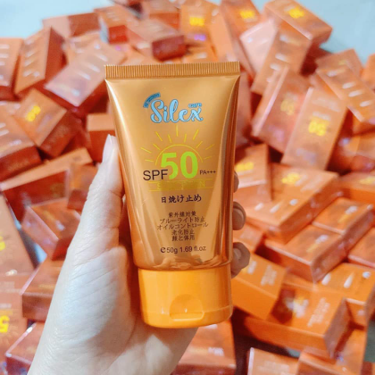 Kem chống nắng SILEX được rất nhiều người dùng tin cậy về hiệu quả chống nắng và dưỡng ẩm Kem chống nắng SILEX được rất nhiều người dùng tin cậy về hiệu quả chống nắng và dưỡng ẩm