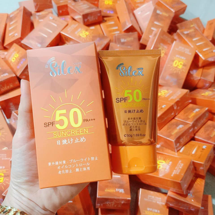 Kem chống nắng SILEX được rất nhiều người dùng tin cậy về hiệu quả chống nắng và dưỡng ẩm Kem chống nắng SILEX được rất nhiều người dùng tin cậy về hiệu quả chống nắng và dưỡng ẩm