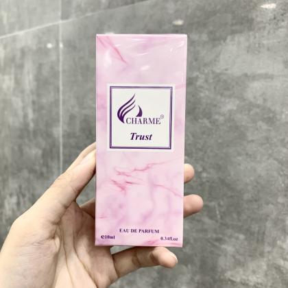 Nước hoa Charme Trust 10ml là mùi hương cực kỳ ngọt ngào dành cho cô nàng theo đuổi phong cách quyến rũ và gợi cảm Nước hoa Charme Trust 10ml là mùi hương cực kỳ ngọt ngào dành cho cô nàng theo đuổi phong cách quyến rũ và gợi cảm