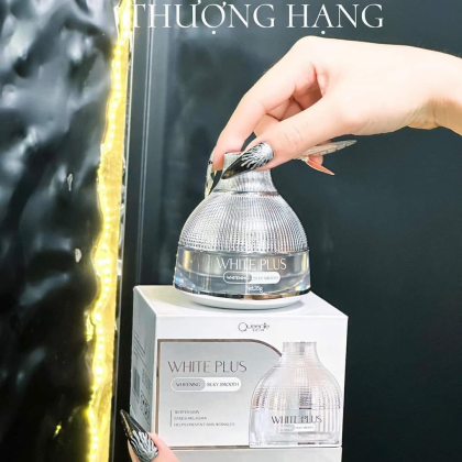 Kem Face Lười Thượng Hạng 2024 White Plus Queenie Skin Kem Face Lười Thượng Hạng 2024 White Plus Queenie Skin