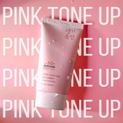 Kem chống nắng Pink Toneup Prettyskin có khả năng chống nắng, nâng tone trắng hồng rạng rỡ Kem chống nắng Pink Toneup Prettyskin có khả năng chống nắng, nâng tone trắng hồng rạng rỡ