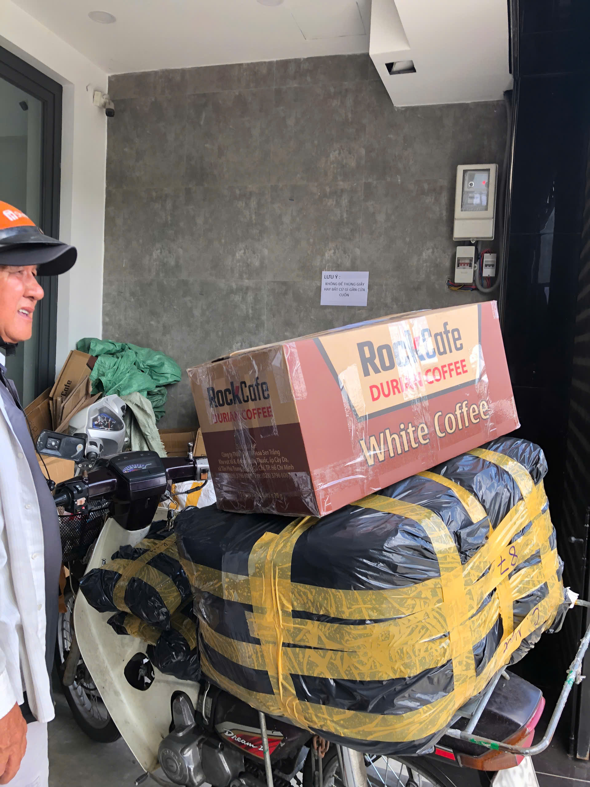 Mã hàng gia dụng nhà em luôn có giá tốt cho sỉ ạ.