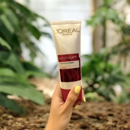 Sữa Rửa Mặt L’Oreal Revitalift Milky Cleansing Foam 100Ml Sữa Rửa Mặt L’Oreal Revitalift Milky Cleansing Foam 100Ml
