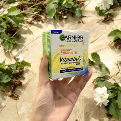 Thành phần chính nổi bật Mặt Nạ Ngủ Garnier Bright Complete Vitamin C Yoghurt Sleeping Mask 50ml Thành phần chính nổi bật Mặt Nạ Ngủ Garnier Bright Complete Vitamin C Yoghurt Sleeping Mask 50ml