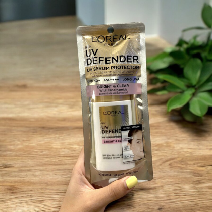 Kem Chống Nắng Nâng Tông Giảm Thâm L'Oréal Paris UV Defender Bright & Clear 50Ml Kem Chống Nắng Nâng Tông Giảm Thâm L