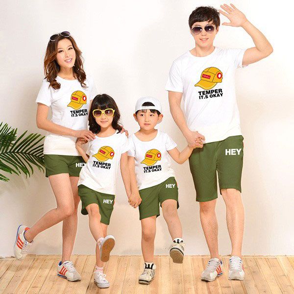 Áo thun gia đình đẹp đúng chuẩn phải áp dụng bí quyết này