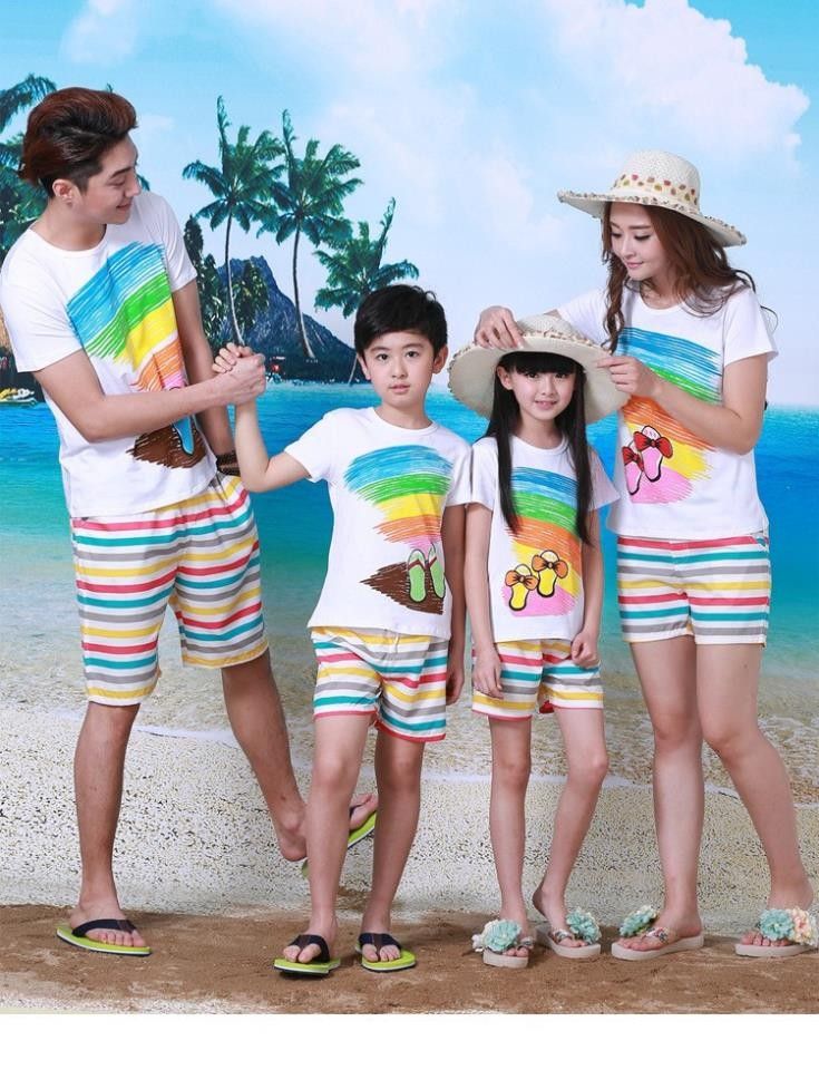Đi biển diện áo thun gia đình như thế nào để đẹp tươi tắn