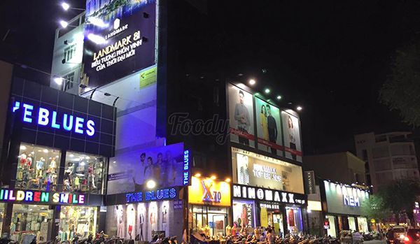 Mua đồ tết ở Sài Gòn không thể bỏ sót các con đường nổi tiếng này