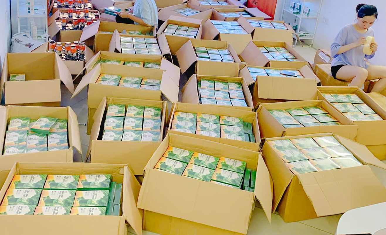 Tổng hợp hình ảnh hệ thống khách sỉ của ANN đang bán Cần tây mật ong Motree