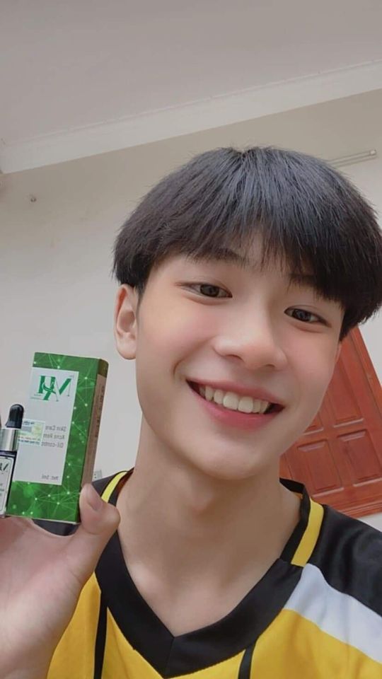 Điểm lại các nam thần nhà trị mụn quốc dân Dr.Mai