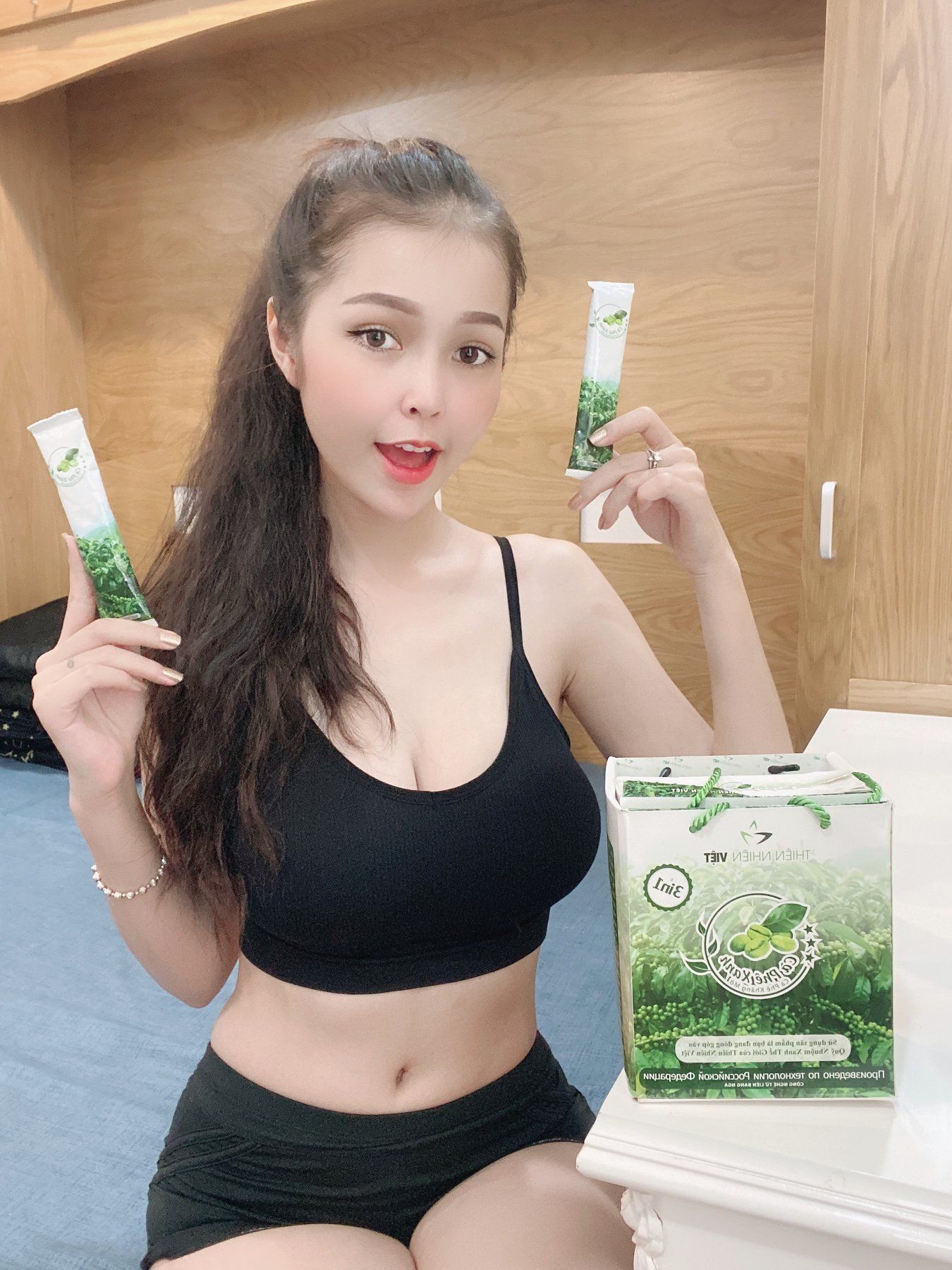 Dáng đẹp hoàn hảo chỉ với 2 gói cà phê xanh mỗi ngày