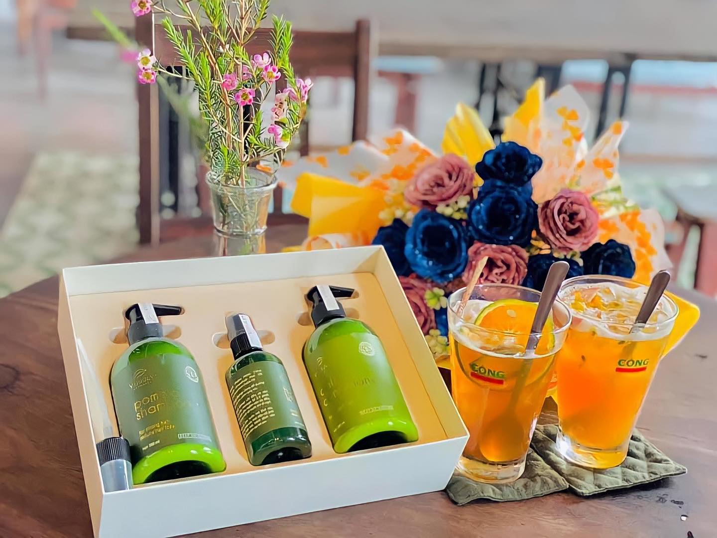 Có gì trong combo bưởi Vijully này? Có gì trong combo bưởi Vijully này?