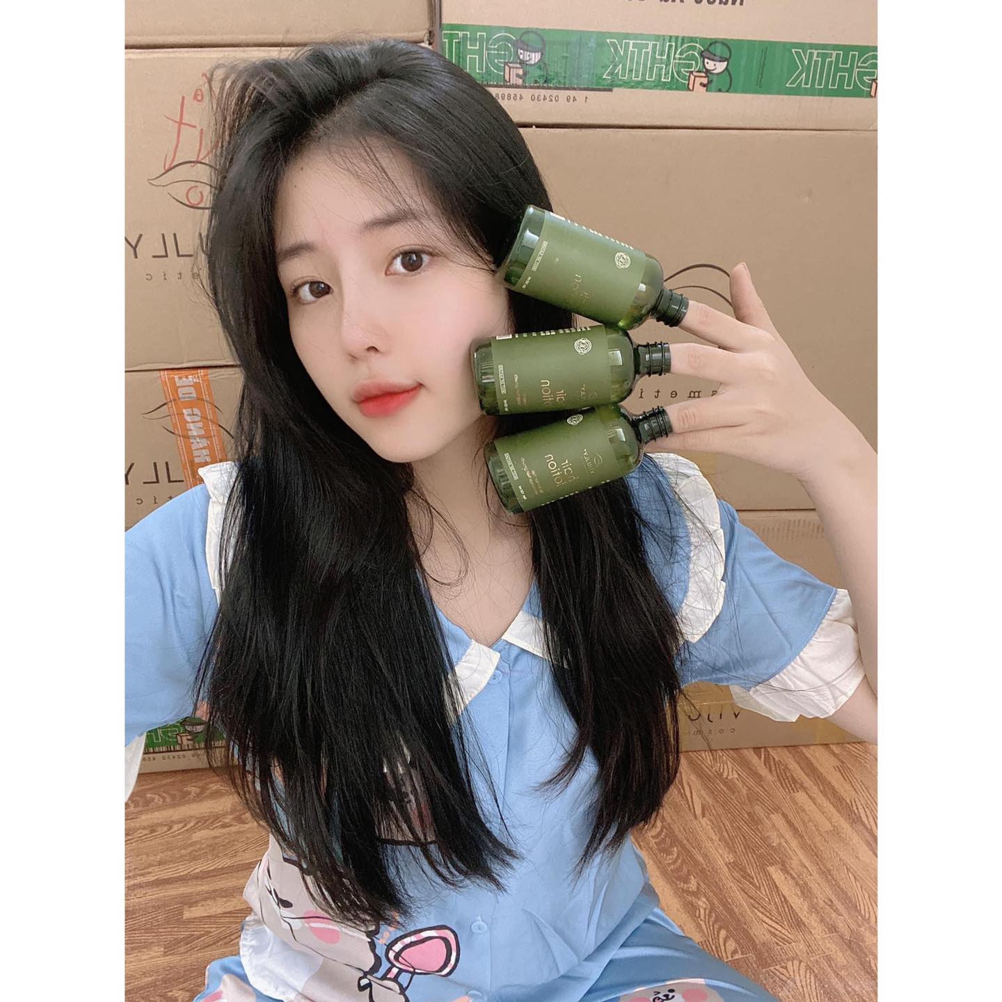 Chăm sóc tóc với tinh dầu bưởi Vi Jully Chăm sóc tóc với tinh dầu bưởi Vi Jully