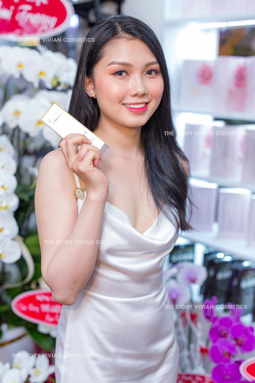 Kem chống nắng the story vivian Kem chống nắng the story vivian