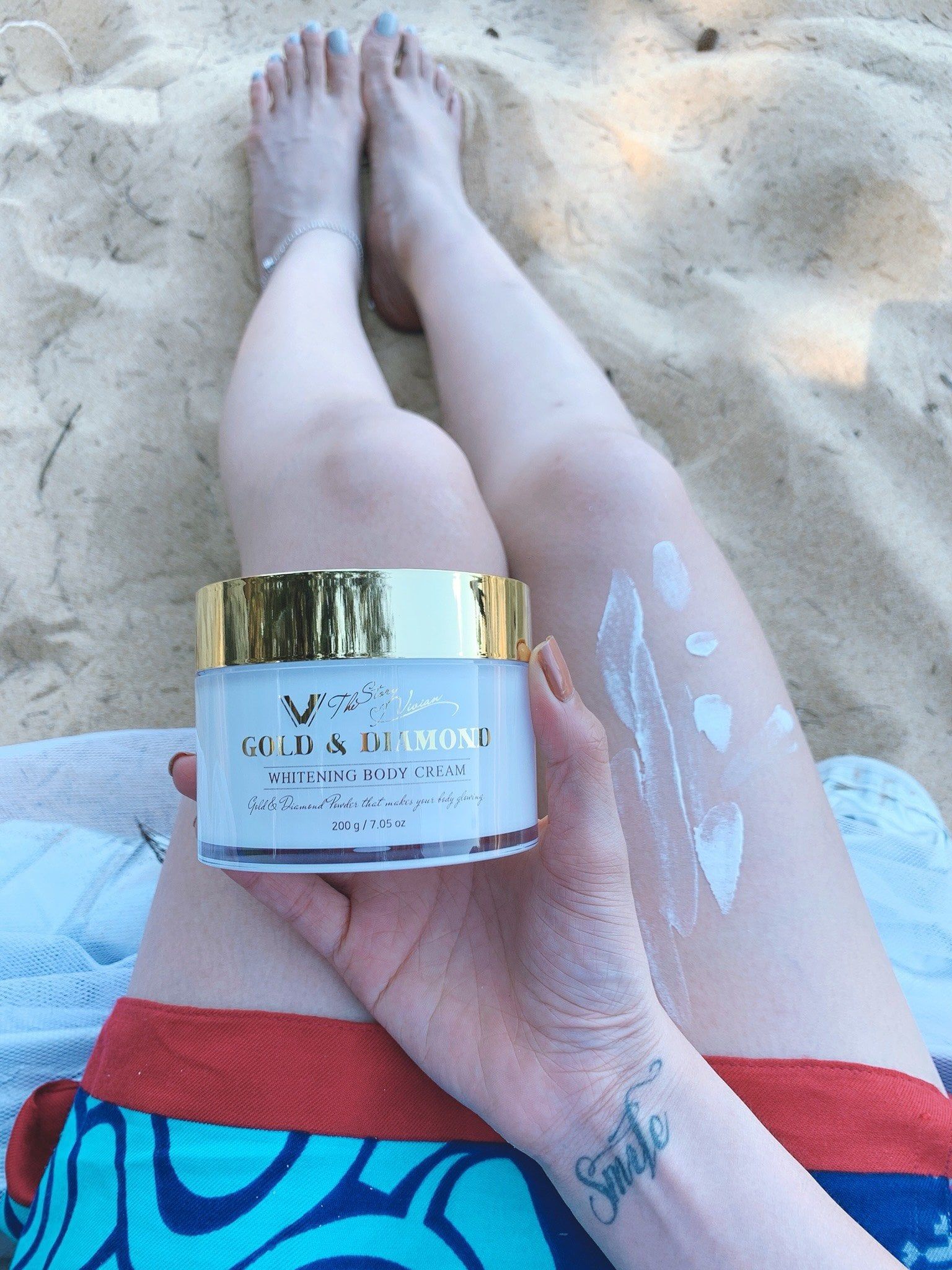 Kem body dưỡng trắng da The Story Vivian Kem body dưỡng trắng da The Story Vivian