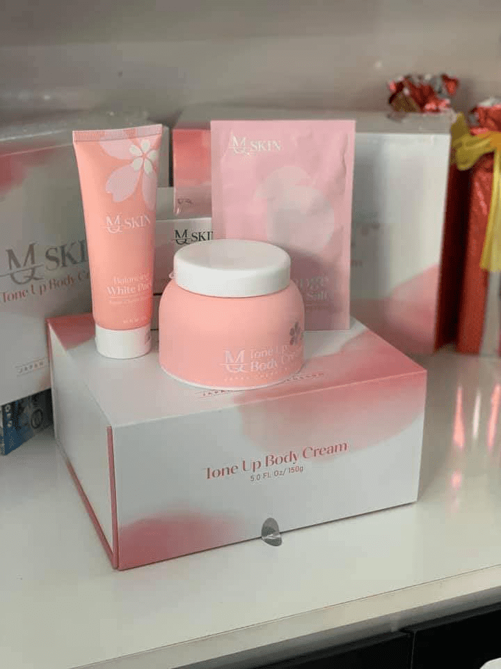 Bộ mỹ phẩm MQ Skin dưỡng trắng body da hoa anh đào chính hãng Bộ mỹ phẩm MQ Skin dưỡng trắng body da hoa anh đào chính hãng