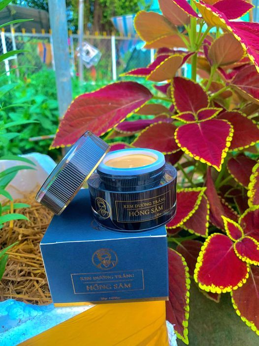 Kem face dưỡng trắng hồng sâm Bà Lão chính hãng Kem face dưỡng trắng hồng sâm Bà Lão chính hãng