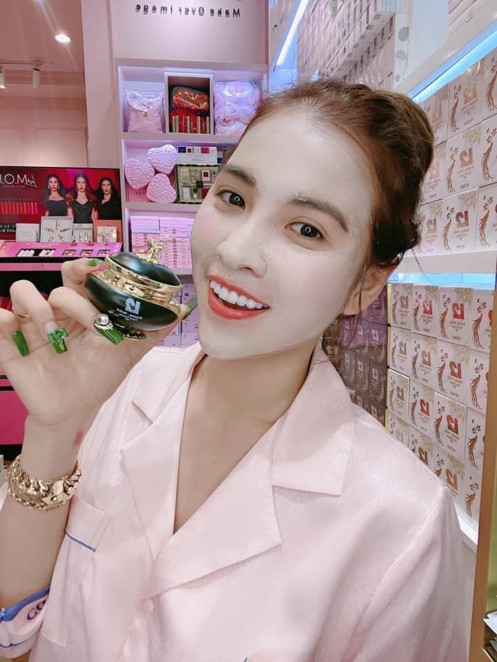 Kem tái tạo da thảo dược L2 hủ đen hàng chính hãng Kem tái tạo da thảo dược L2 hủ đen hàng chính hãng