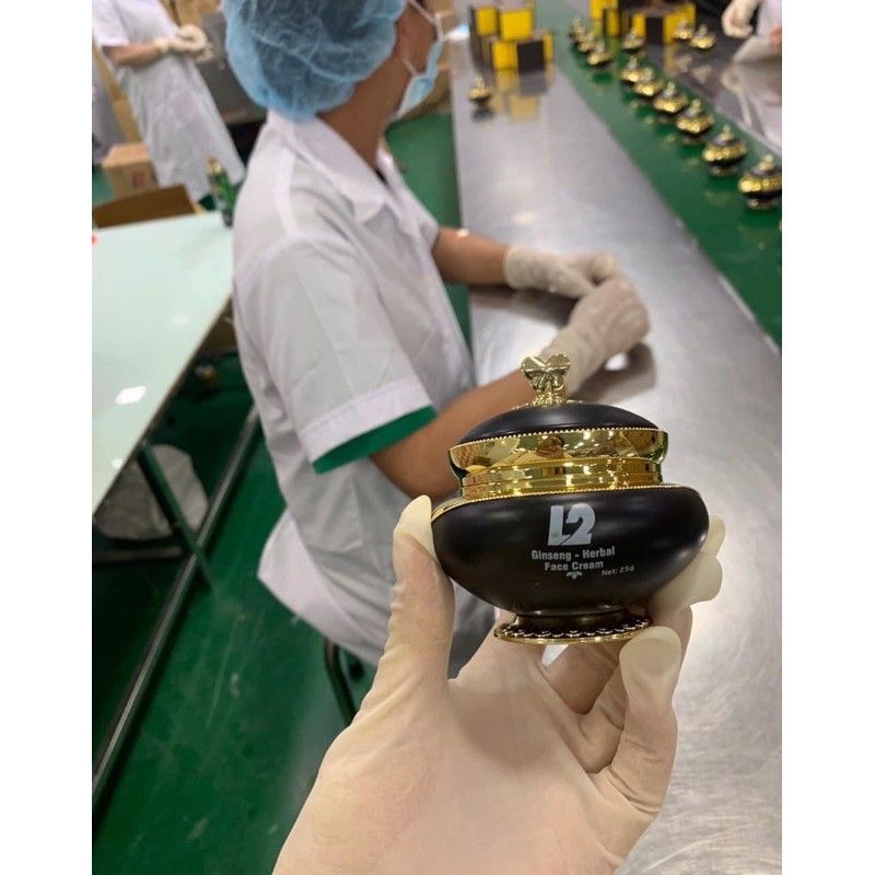 Kem tái tạo da thảo dược L2 hủ đen hàng chính hãng Kem tái tạo da thảo dược L2 hủ đen hàng chính hãng