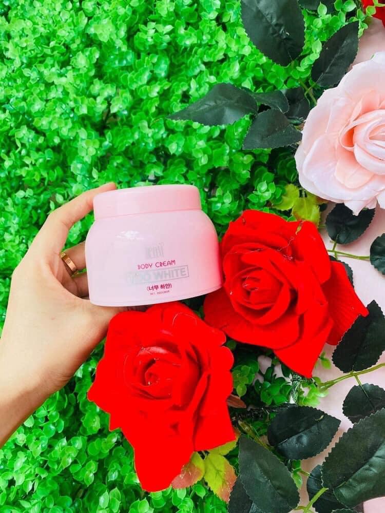 Kem trắng da body BE.O.VI chính hãng công ty Too White Kem trắng da body BE.O.VI chính hãng công ty Too White