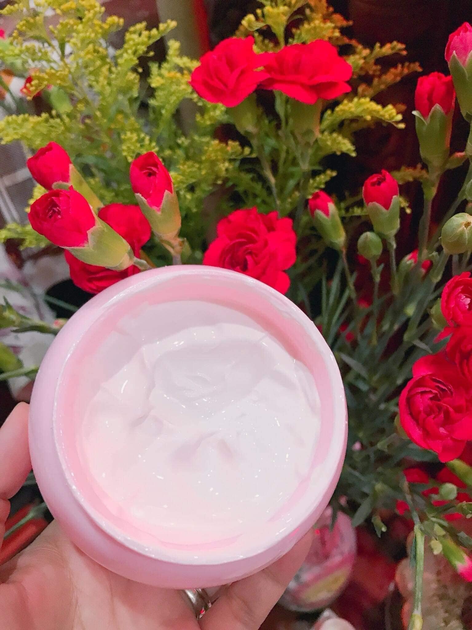 Kem trắng da body BE.O.VI chính hãng công ty Too White Kem trắng da body BE.O.VI chính hãng công ty Too White