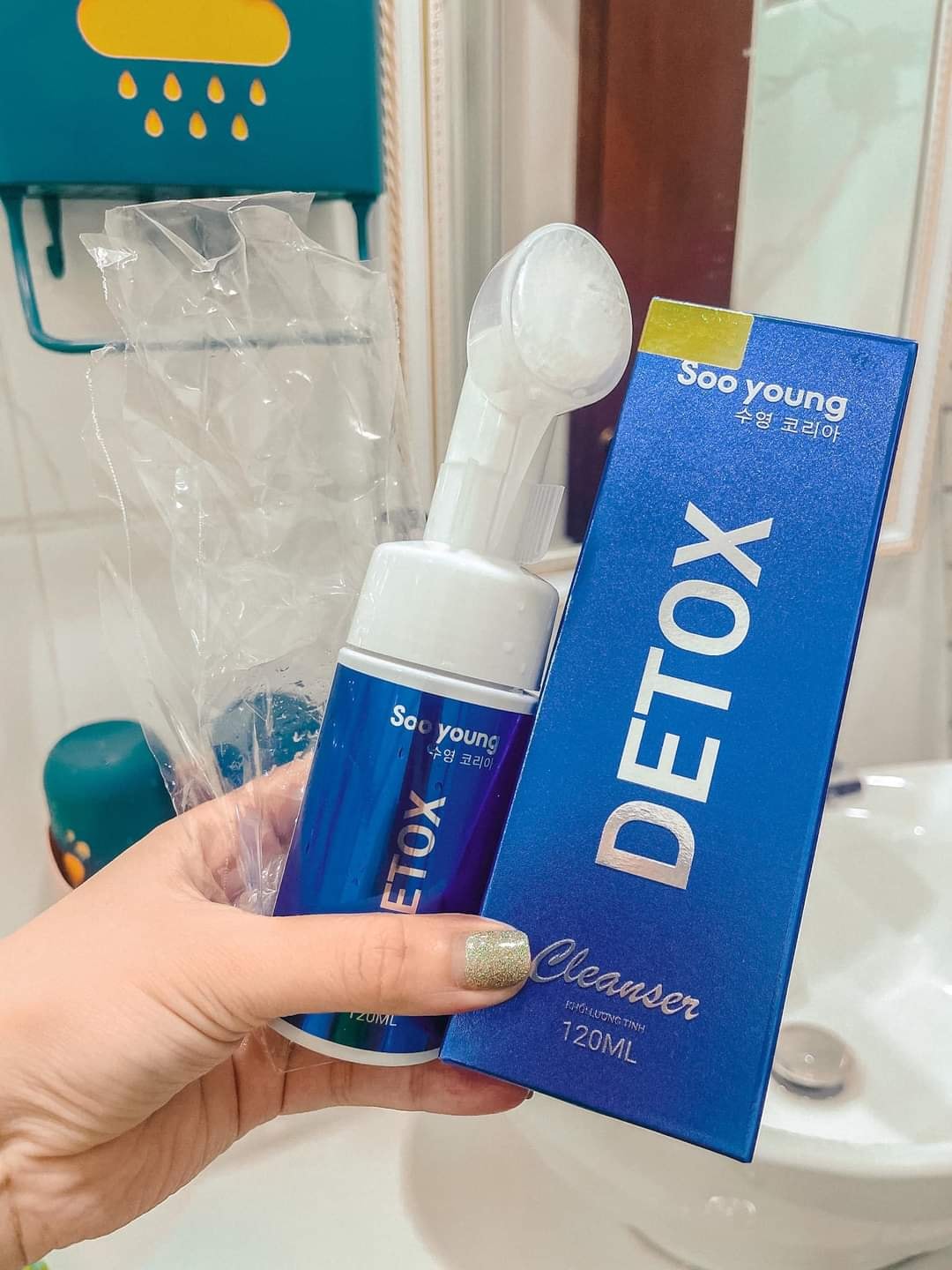 Sữa rửa mặt Detox Cleanser Soo Young có gì hot? Sữa rửa mặt Detox Cleanser Soo Young có gì hot?
