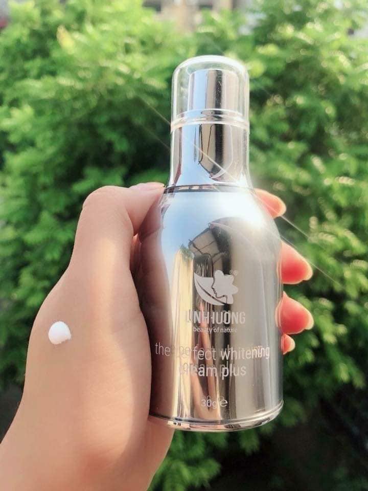 Phân phối sỉ Kem sữa dưỡng Linh Hương chính hãng Phân phối sỉ Kem sữa dưỡng Linh Hương chính hãng