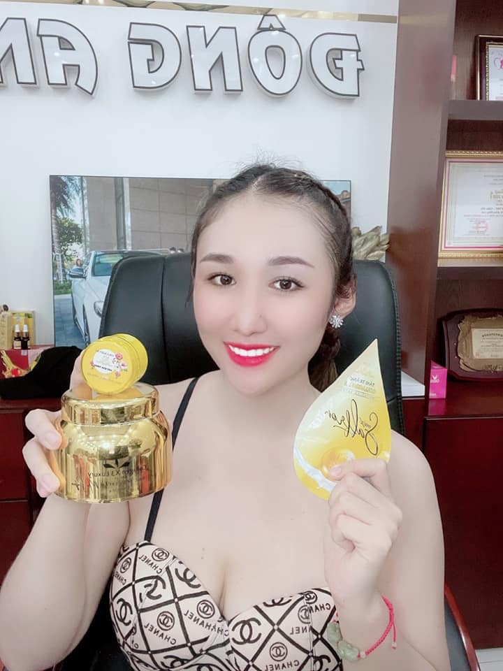 Combo body Collagen X3 Luxury kết hợp kích trắng Collagen X3 công ty Đông Anh chính hãng Combo body Collagen X3 Luxury kết hợp kích trắng Collagen X3 công ty Đông Anh chính hãng