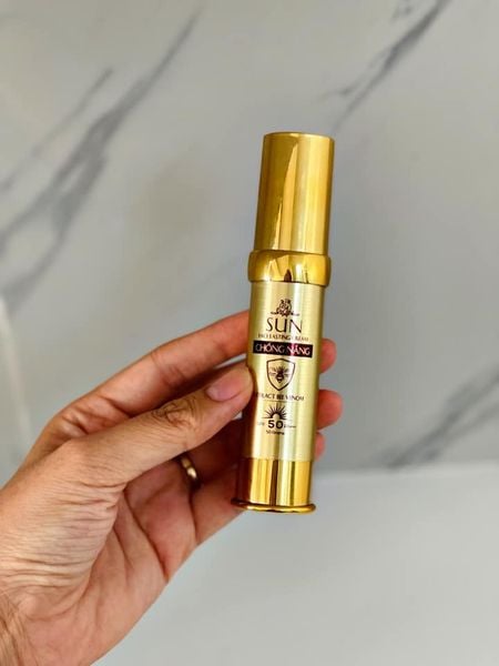 Kem chống nắng Collagen x3 chiết xuất nọc ong Kem chống nắng Collagen x3 chiết xuất nọc ong